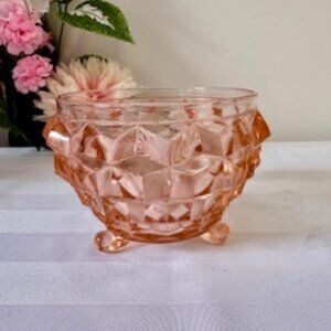 Pink‎ Whitehall Cubist Footed Glass Bowl Vintage Depression Style Peach Glass
